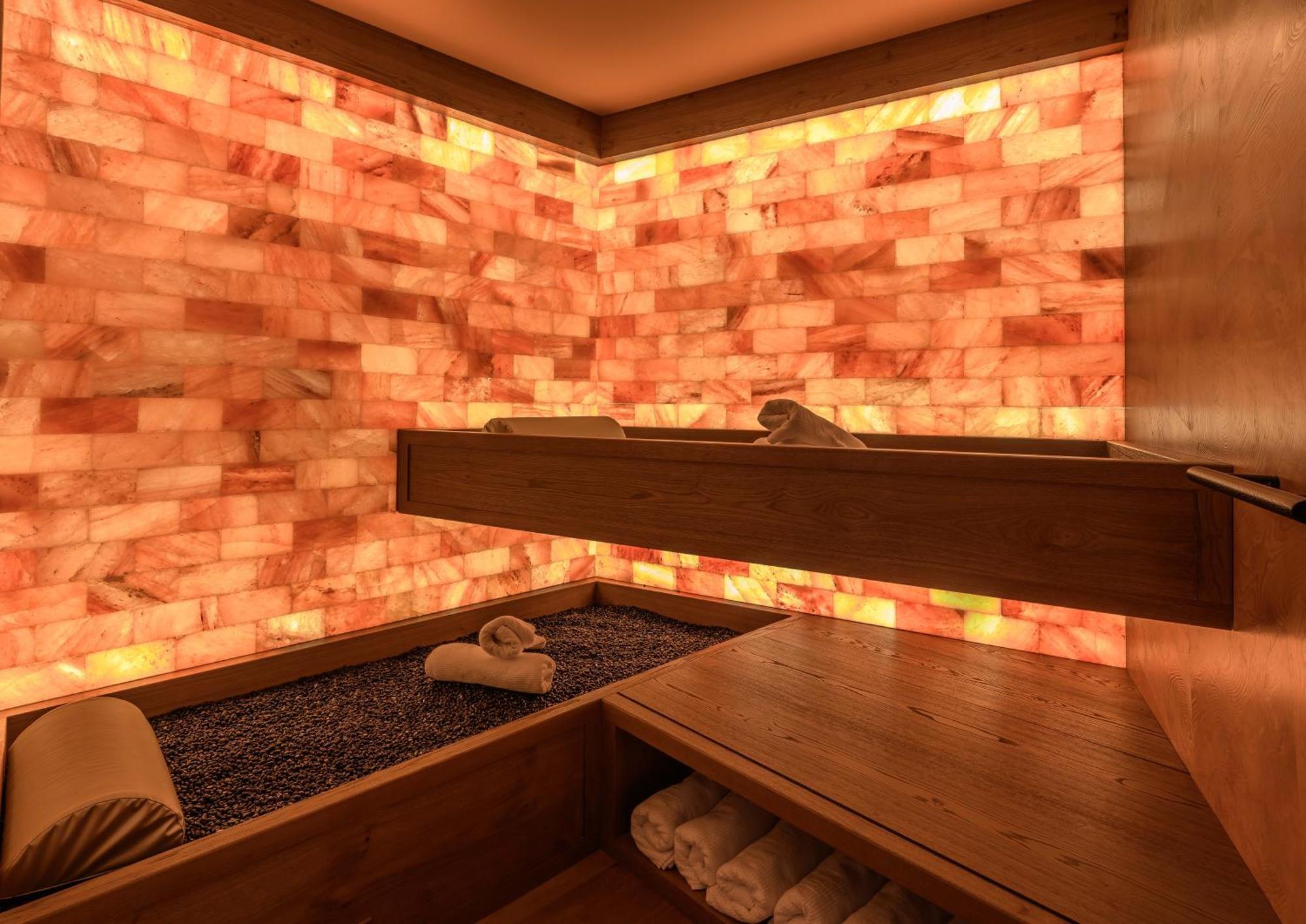 Hotel Sonne Zermatt Bagian luar foto