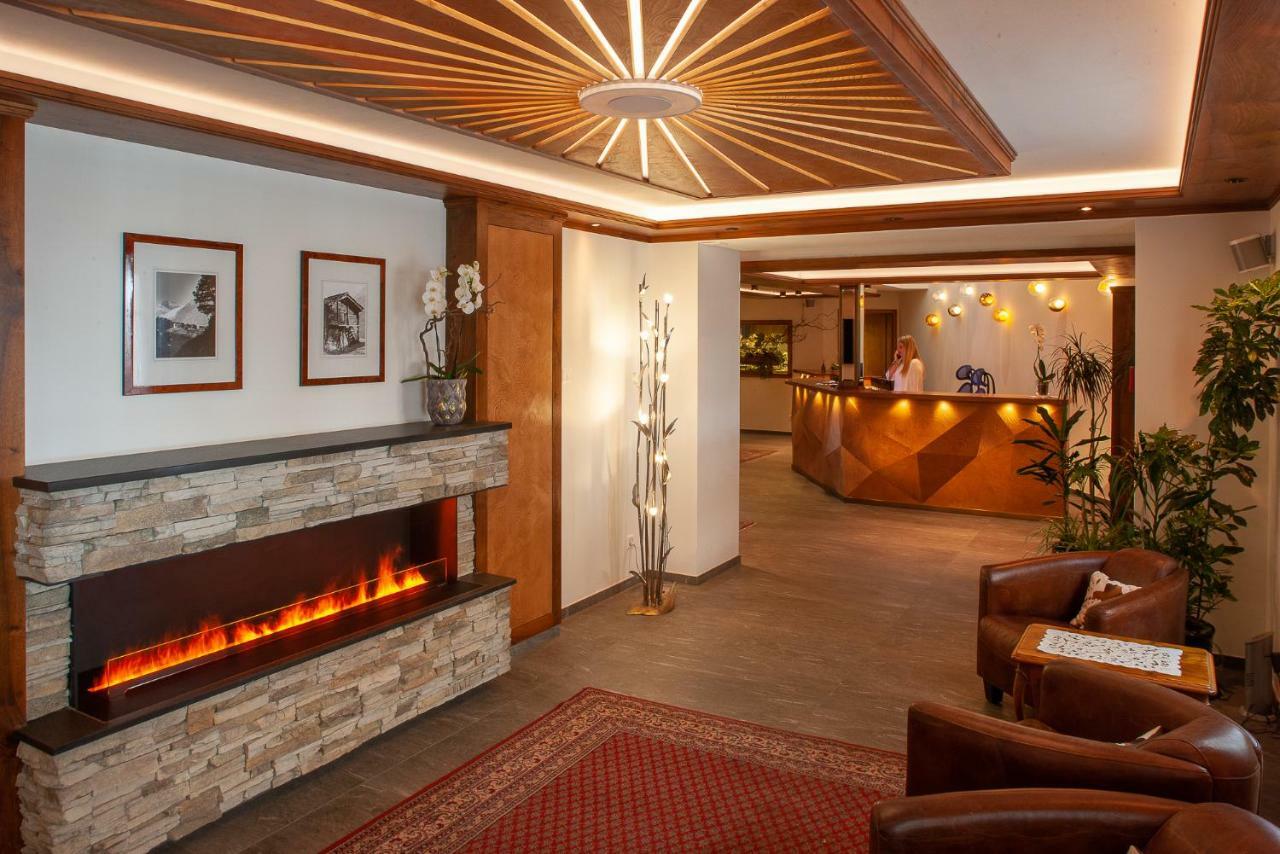 Hotel Sonne Zermatt Bagian luar foto
