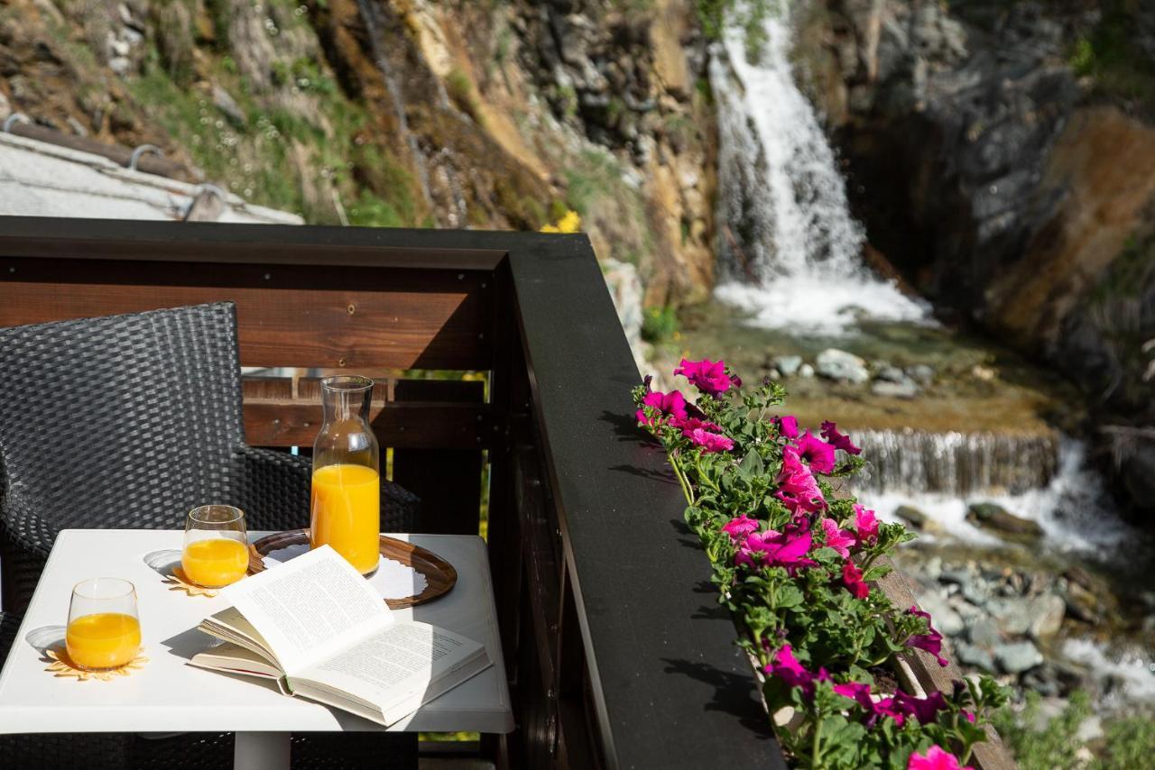 Hotel Sonne Zermatt Bagian luar foto